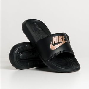 Nike Slides (women) black + gold